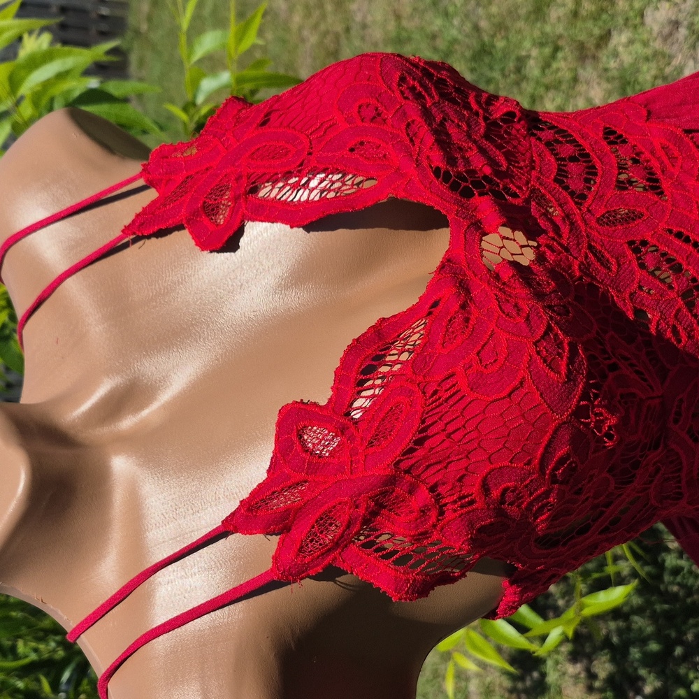 `ღ´- ♥ -`ღ´ Stunning Red Lace Front Dress `ღ´- ♥ -`ღ´ - Picture 4 of 17